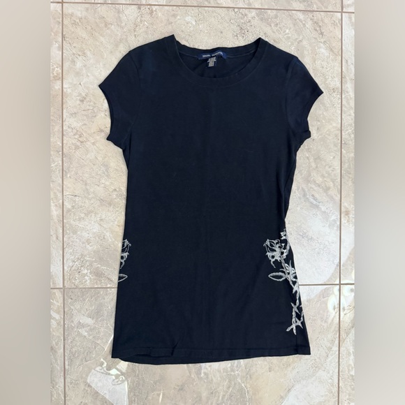 Zenana Outfitters Black Wing TShirt Large - Picture 2 of 3